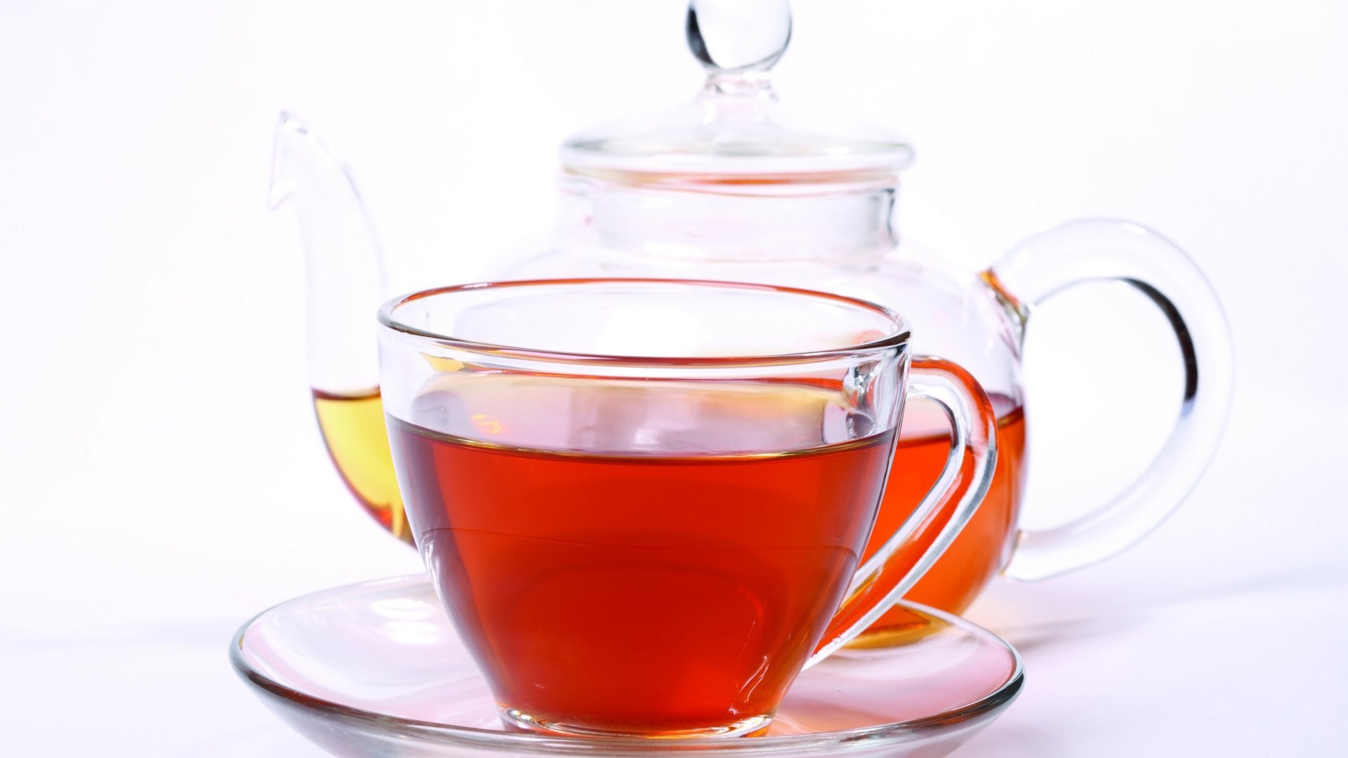 هل شرب الشاي بعد الوجبة يقلل امتصاص الحديد من الطعام ؟